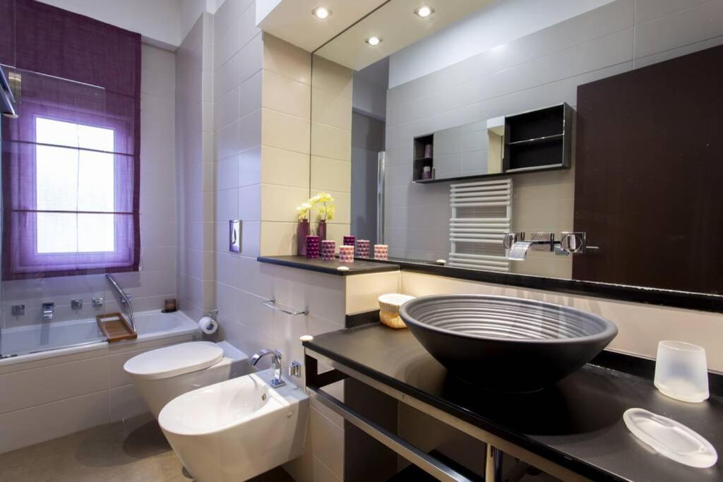 Luxury Sciuti Apartment Palermo Eksteriør billede